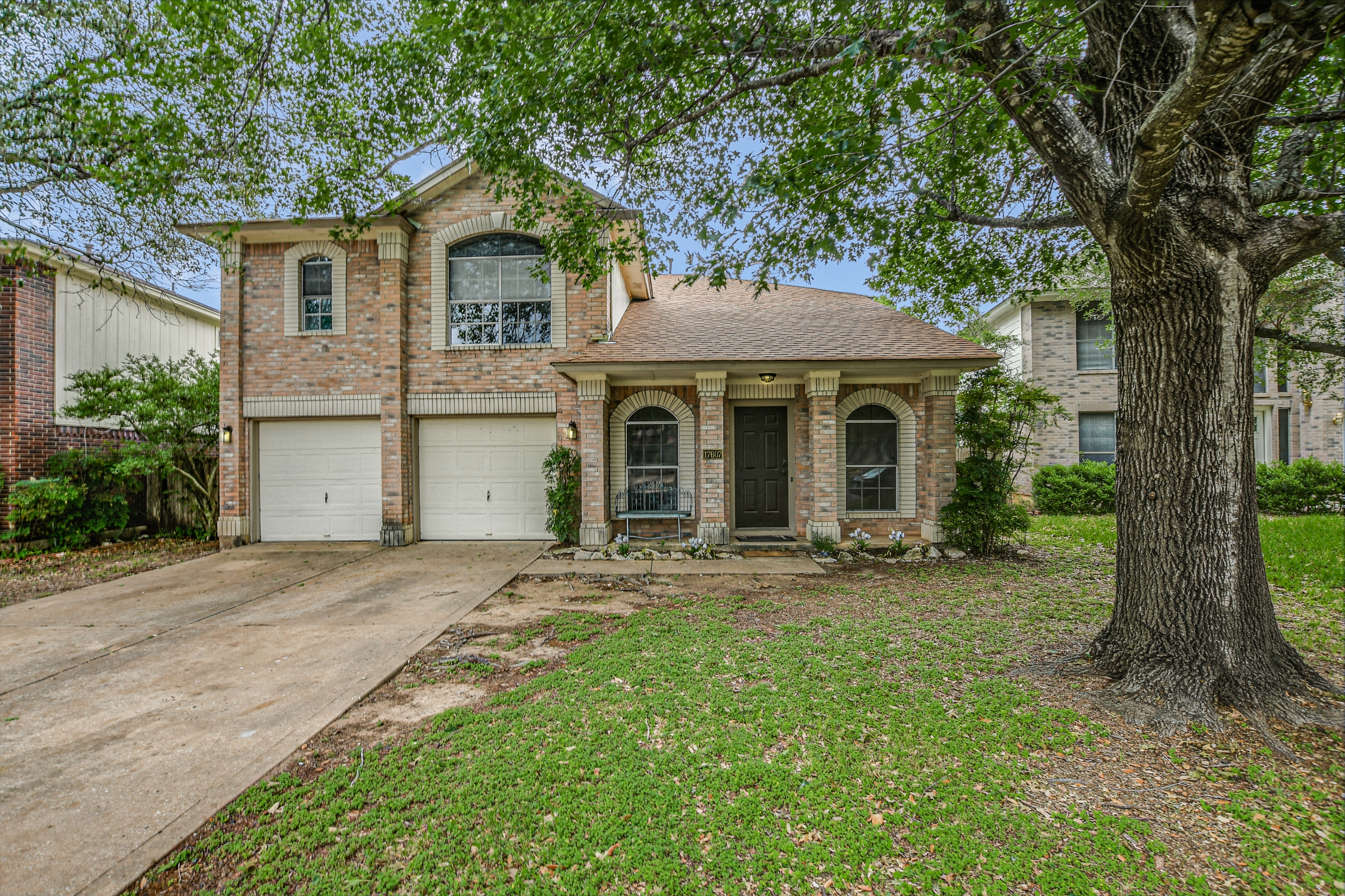 17607 Klamath Falls Dr